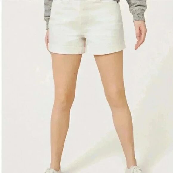 Free Assembly Women’s Rolled Cuff Jean Shorts - Picture 12 of 12